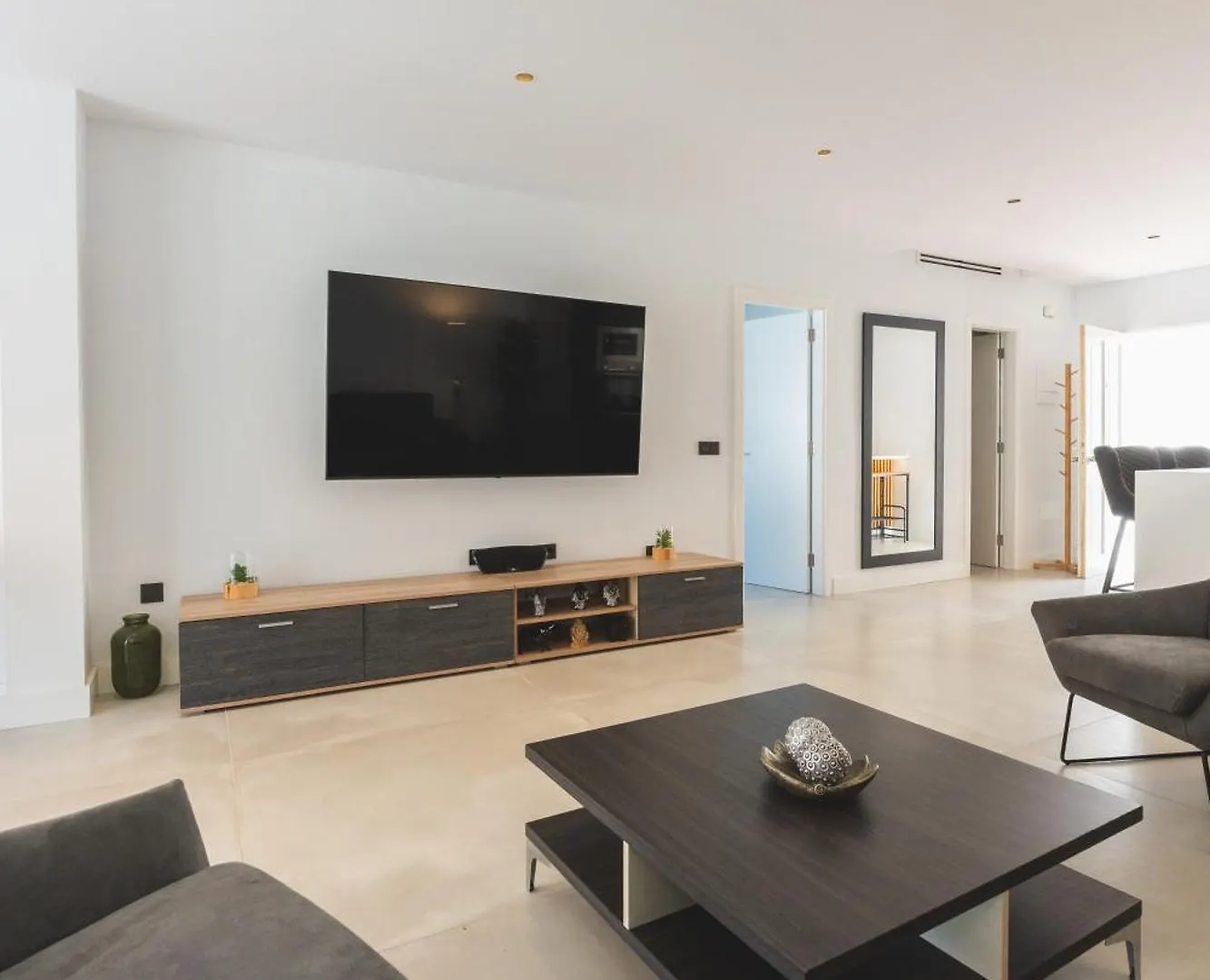 Designer Loft With Pool, With Gigantic Terrace And Private Parking & In The City Centre Costa Adeje  España