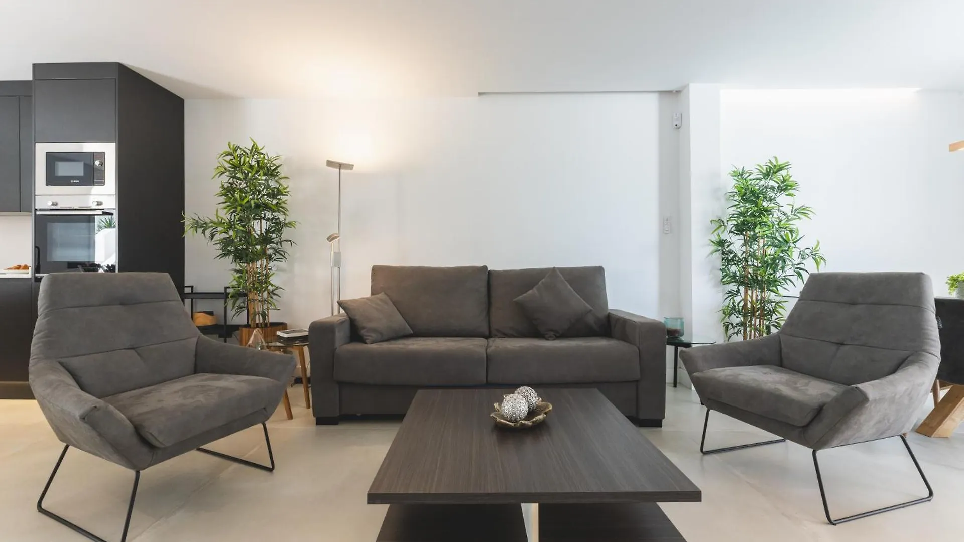 Apartamento Designer Loft With Pool, With Gigantic Terrace And Private Parking & In The City Centre Costa Adeje  España